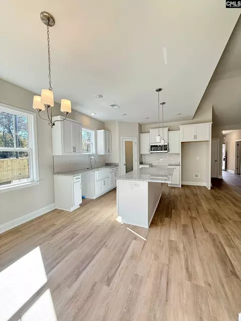 Kitchen - 110 Cub Ln, Elgin, SC 29045 photo 6 of 9