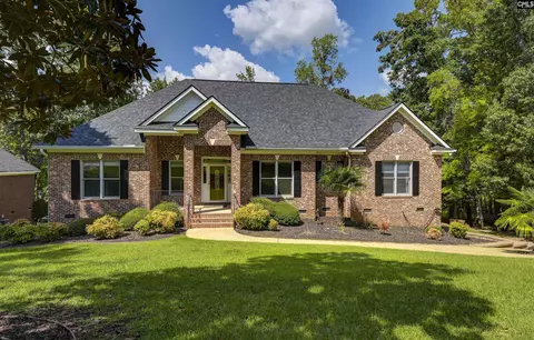 420 Lookover Pointe Dr, Chapin, SC 29036