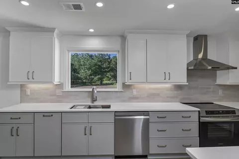 235 Peachtree Ext, Gilbert, SC 29054 photo 38