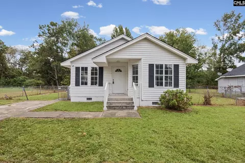 112 Sunny Acres Dr, Eastover, SC 29044