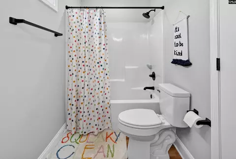 Bath - 2215 Porter Rd, Cassatt, SC 29032 photo 4 of 4