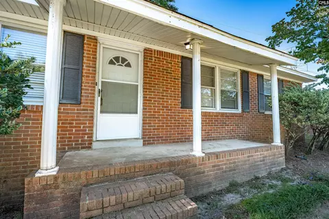2704 Haynes Ln, Cayce, SC 29033