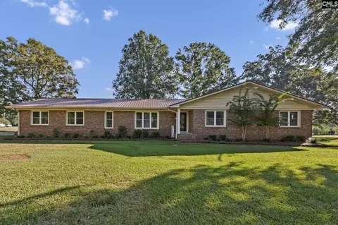 102 Dry Gulch Rd, Saluda, SC 29138