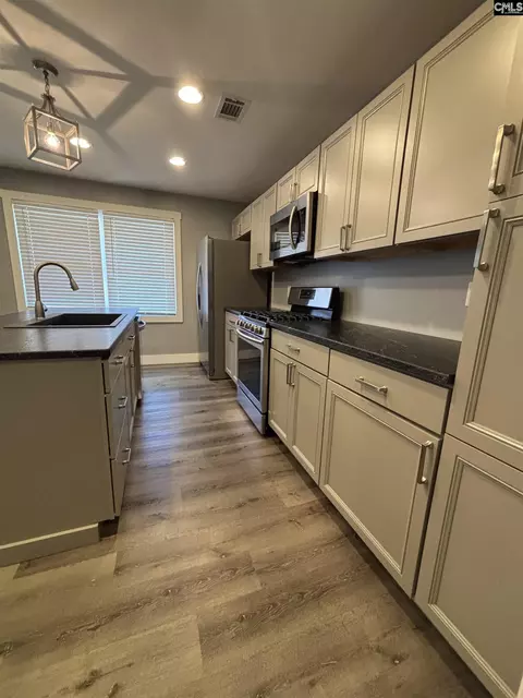 433 Caughman St, Leesville, SC 29070 photo 8