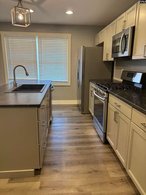 433 Caughman St, Leesville, SC 29070 photo 7