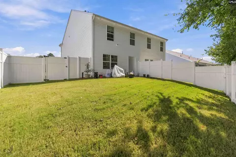 Exterior - 12 Briar Forest Dr # B, Lugoff, SC 29078 photo 5 of 6