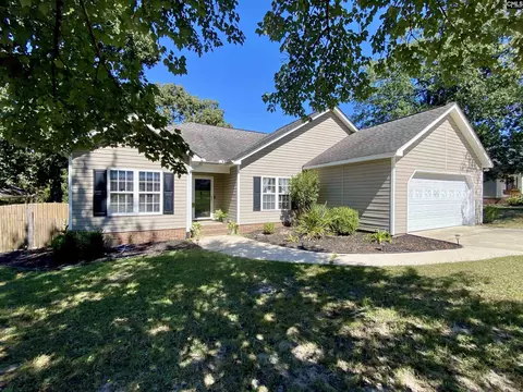 129 Loyd Ct, Lexington, SC 29073