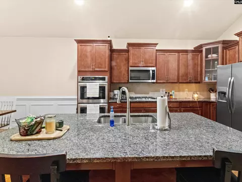 Kitchen - 147 Thacher Loop, Elgin, SC 29045 photo 3 of 3