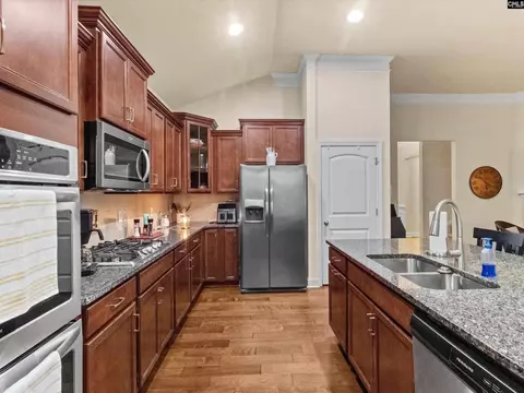 Kitchen - 147 Thacher Loop, Elgin, SC 29045 photo 2 of 3