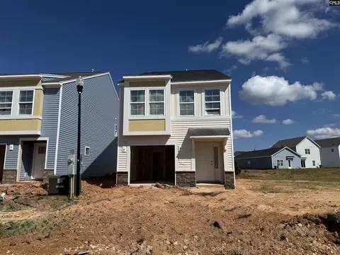 327 Tartan Rd, Hopkins, SC 29061
