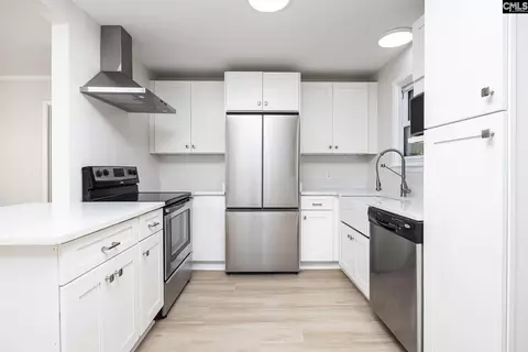 Kitchen - 2529 Windsor Dr, Cayce, SC 29033 photo 1 of 3