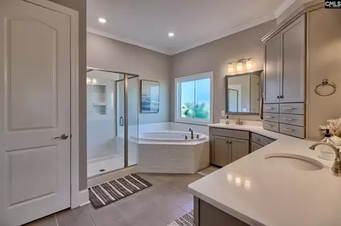Bath - 1214 Danvers Ln, Chapin, SC 29036 photo 2 of 6