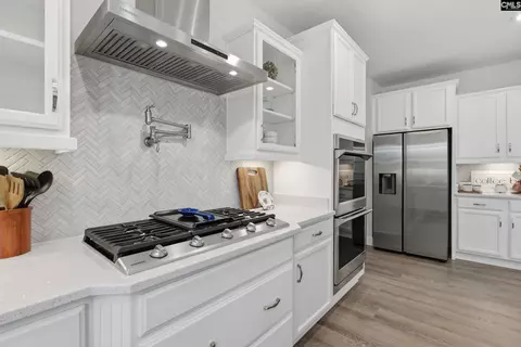Kitchen - 527 Radnor Hunt Ct, Gilbert, SC 29054 photo 1 of 8