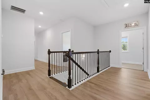 Entry Way - 527 Radnor Hunt Ct, Gilbert, SC 29054 photo 6 of 10
