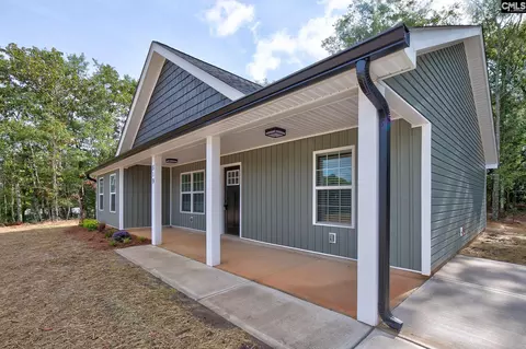 Exterior - 519 S Third St, Mcbee, SC 29101 photo 6 of 11
