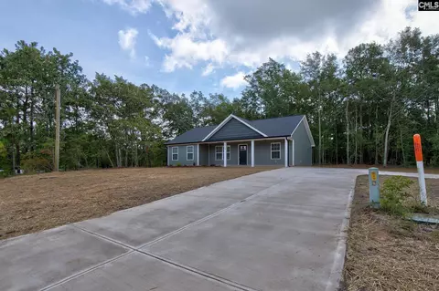 Exterior - 519 S Third St, Mcbee, SC 29101 photo 4 of 11