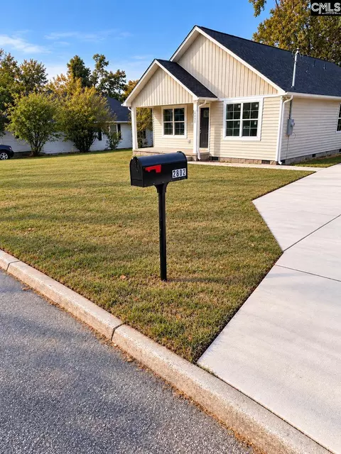 2802 Hunt Ave, Newberry, SC 29108