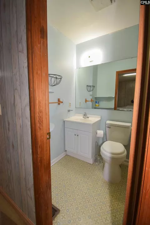 Bath - 24 Langley Cir, Ridgeway, SC 29130 photo 1 of 4