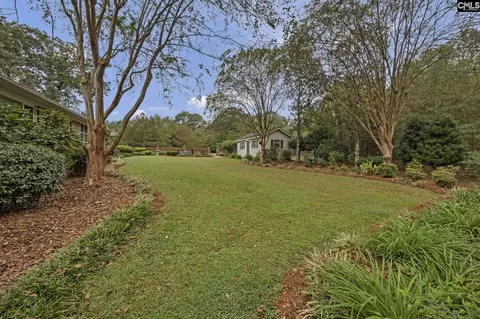 Exterior - 115 E Wheeler Cir, Saluda, SC 29138 photo 6 of 10