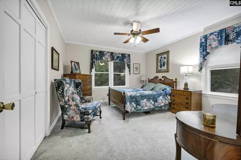 Bedroom - 115 E Wheeler Cir, Saluda, SC 29138 photo 1 of 8