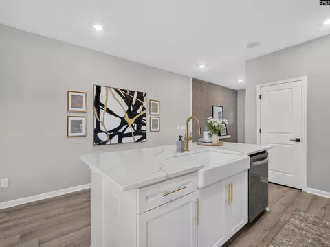 Kitchen - 253 Reece Ln, Cayce, SC 29033 photo 4 of 4