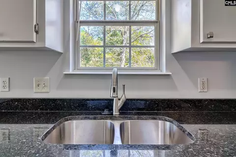 Kitchen - 20 Piper Ln, Elgin, SC 29045 photo 4 of 4
