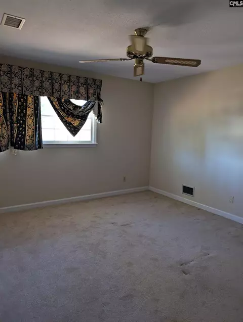 Bedroom - 112 Hickory Ln, Cayce, SC 29033 photo 1 of 4