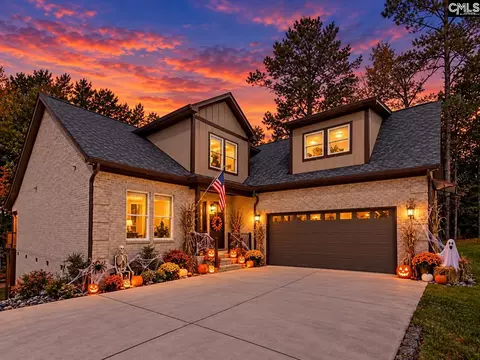 109 Silver Lake Cir, Columbia, SC 29212
