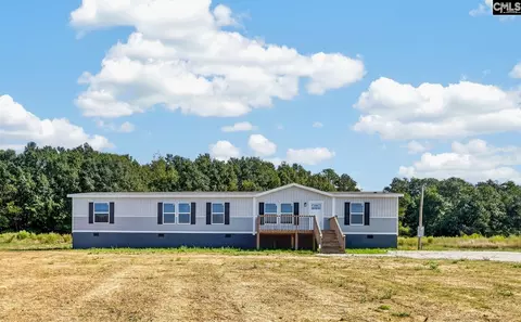 253 Home Farm Rd, Saint Matthews, SC 29135