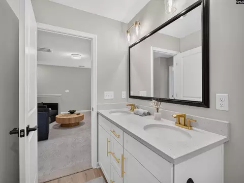 Bath - 245 Reece Ln, Cayce, SC 29033 photo 4 of 4