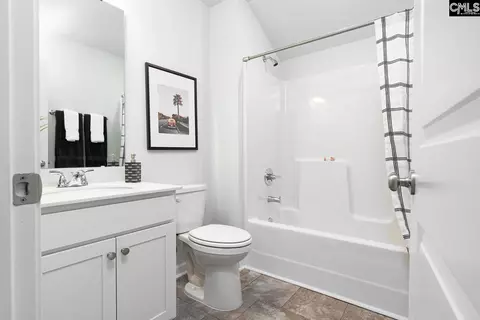 Bath - 107 Pemberton Dr, Elgin, SC 29045 photo 2 of 2