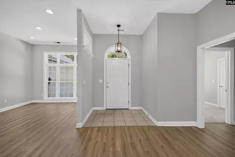 Entry Way - 124 Maxwell Ln, Mccormick, SC 29835 photo 2 of 5