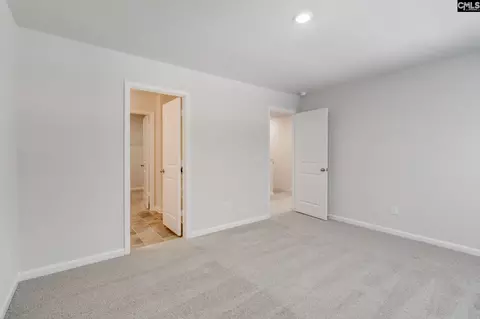 Bedroom - 2380 Offspring Ct, Sumter, SC 29153 photo 5 of 9