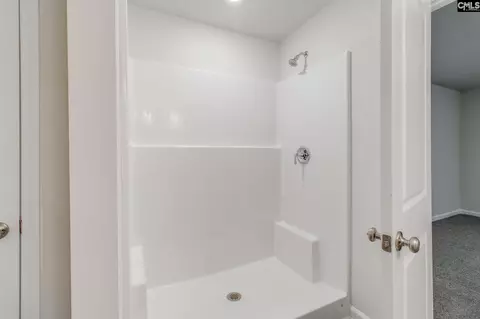 Bath - 2380 Offspring Ct, Sumter, SC 29153 photo 2 of 5