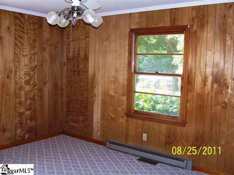 652 Compton Rd, Clinton, SC 29325 photo 4