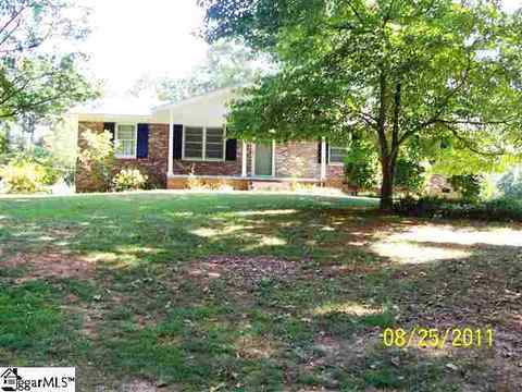 652 Compton Rd, Clinton, SC 29325 photo 8