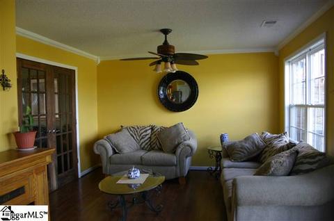 5 Docker Way, Greer, SC 29650 photo 3