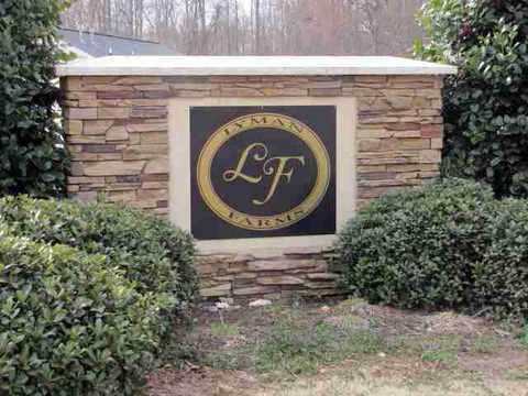 810 Efren Pointe, Lyman, SC 29365 photo 2