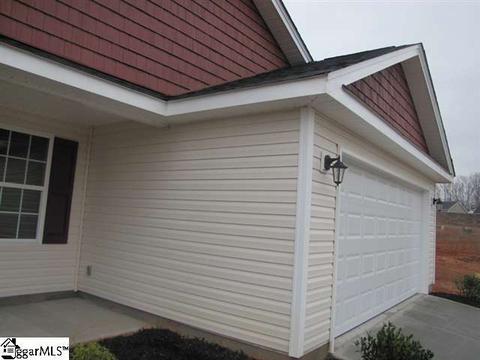810 Efren Pointe, Lyman, SC 29365 photo 3