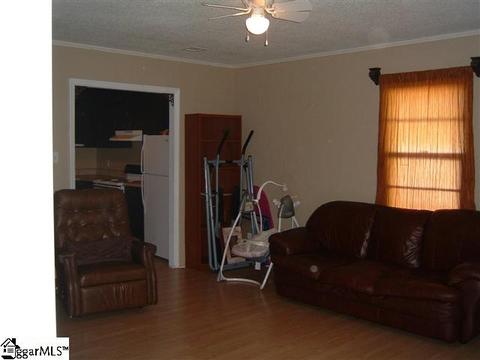 115 Christopher St, Duncan, SC 29334 photo 5