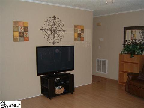 115 Christopher St, Duncan, SC 29334 photo 4
