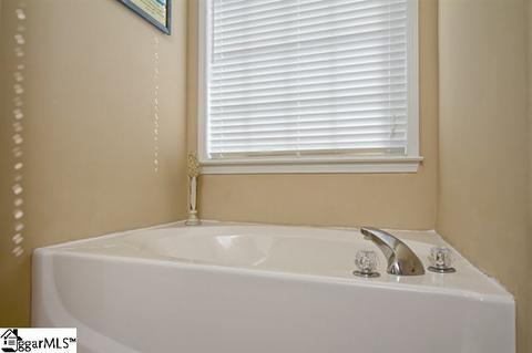 38 Rustcraft Dr, Greer, SC 29651 photo 18