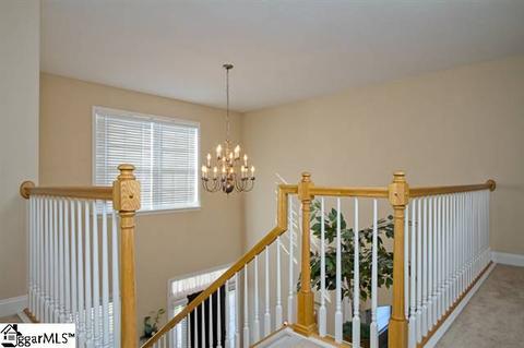 38 Rustcraft Dr, Greer, SC 29651 photo 7