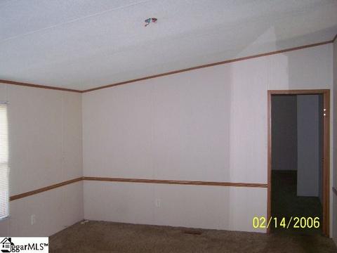 950 Watson Rd, Enoree, SC 29335 photo 4