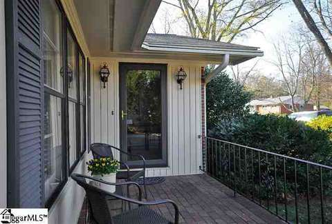 8 Stewart St, Williamston, SC 29697 photo 2