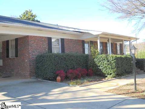 101 Fleming Dr, Greer, SC 29650 photo 2