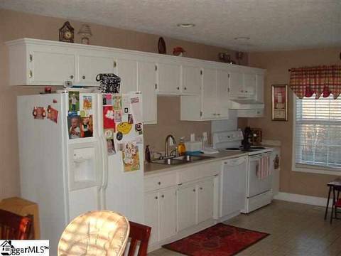 106 Lehigh Ln, Easley, SC 29640 photo 16