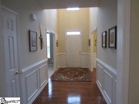 43 Killarney Ln, Greer, SC 29650 photo 2