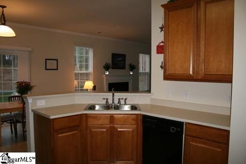 43 Killarney Ln, Greer, SC 29650 photo 11