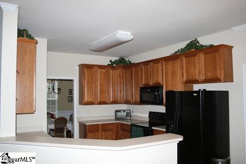 43 Killarney Ln, Greer, SC 29650 photo 10